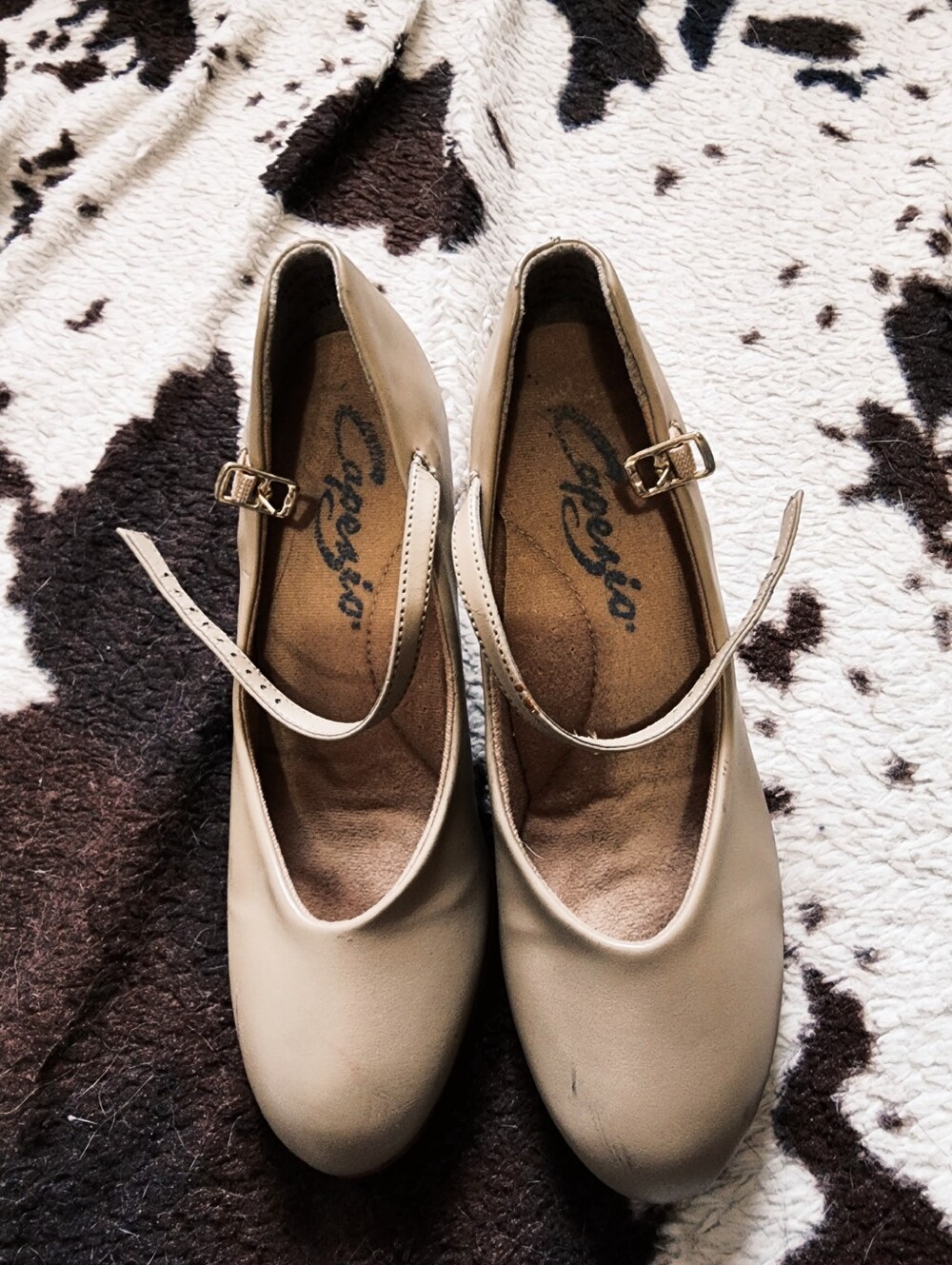 "CAPEZIO" WOMEN'S 60'S/70'S TAP MARY JANE HEELS - BEIGE